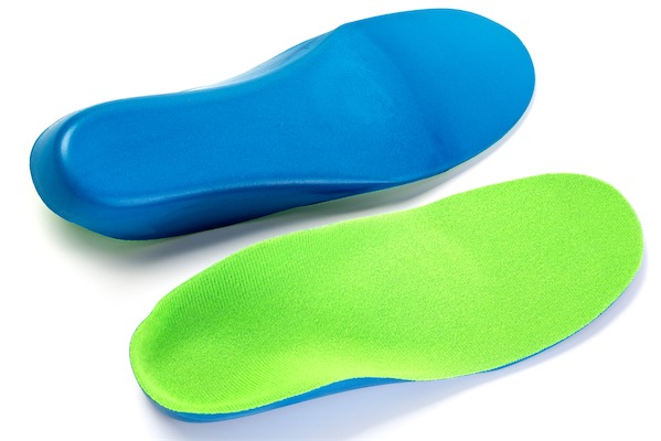 鞋垫往前跑怎么回事