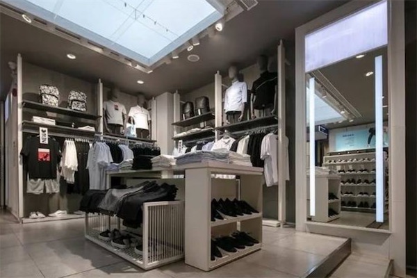 giy是什么品牌男装